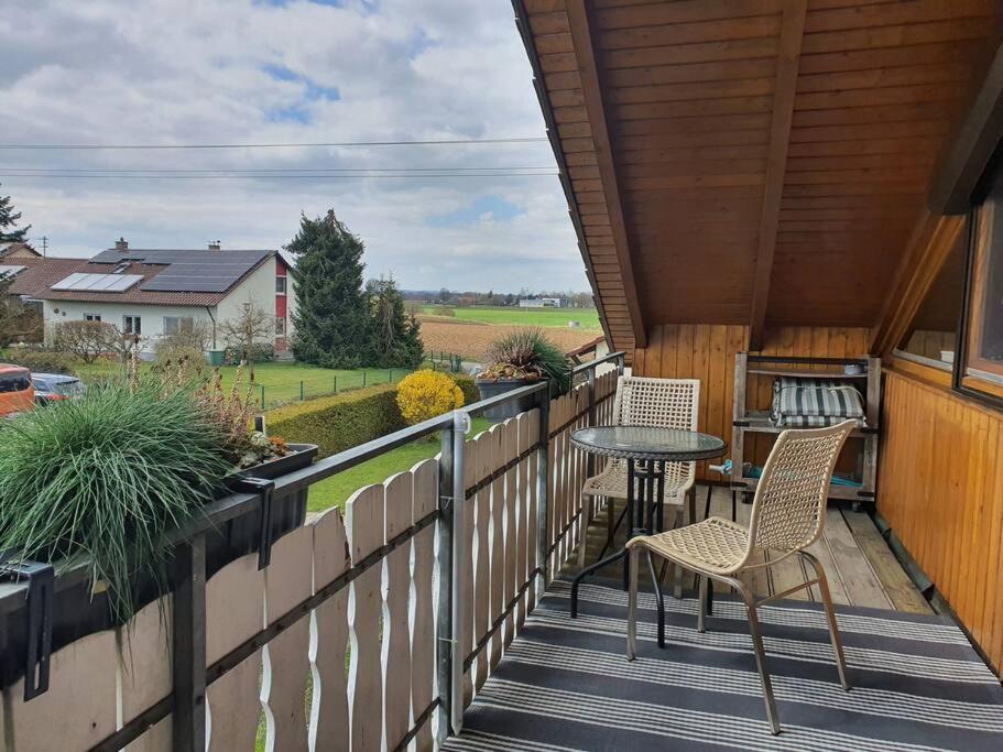 Gemuetliche Wohnung Bei Bad Waldsee Mit Balkon Екстер'єр фото